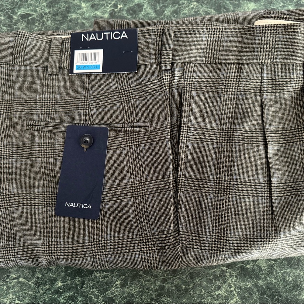 Nautica pleated men’s plaid lined 100% wool trousers